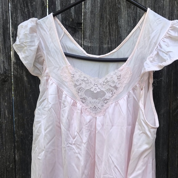 Vintage Nursing gown Small - Picture 2 of 10